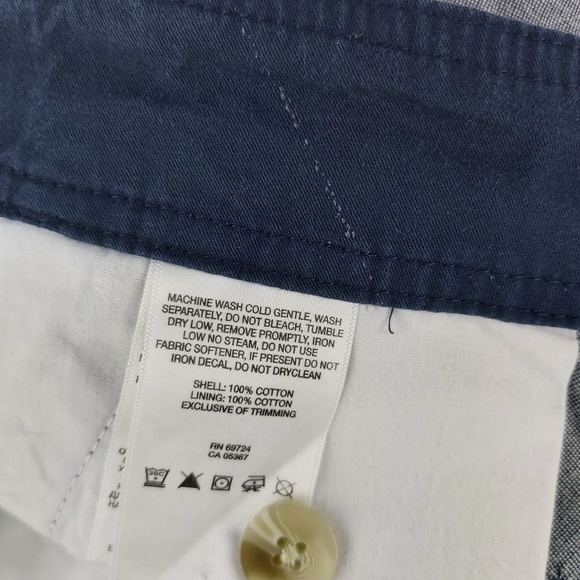 𝅺🍄3/50$🍄 Columbia PFG Capri Pants Anchor Pattern Embroidered Chambray Sz 8 - Picture 9 of 9